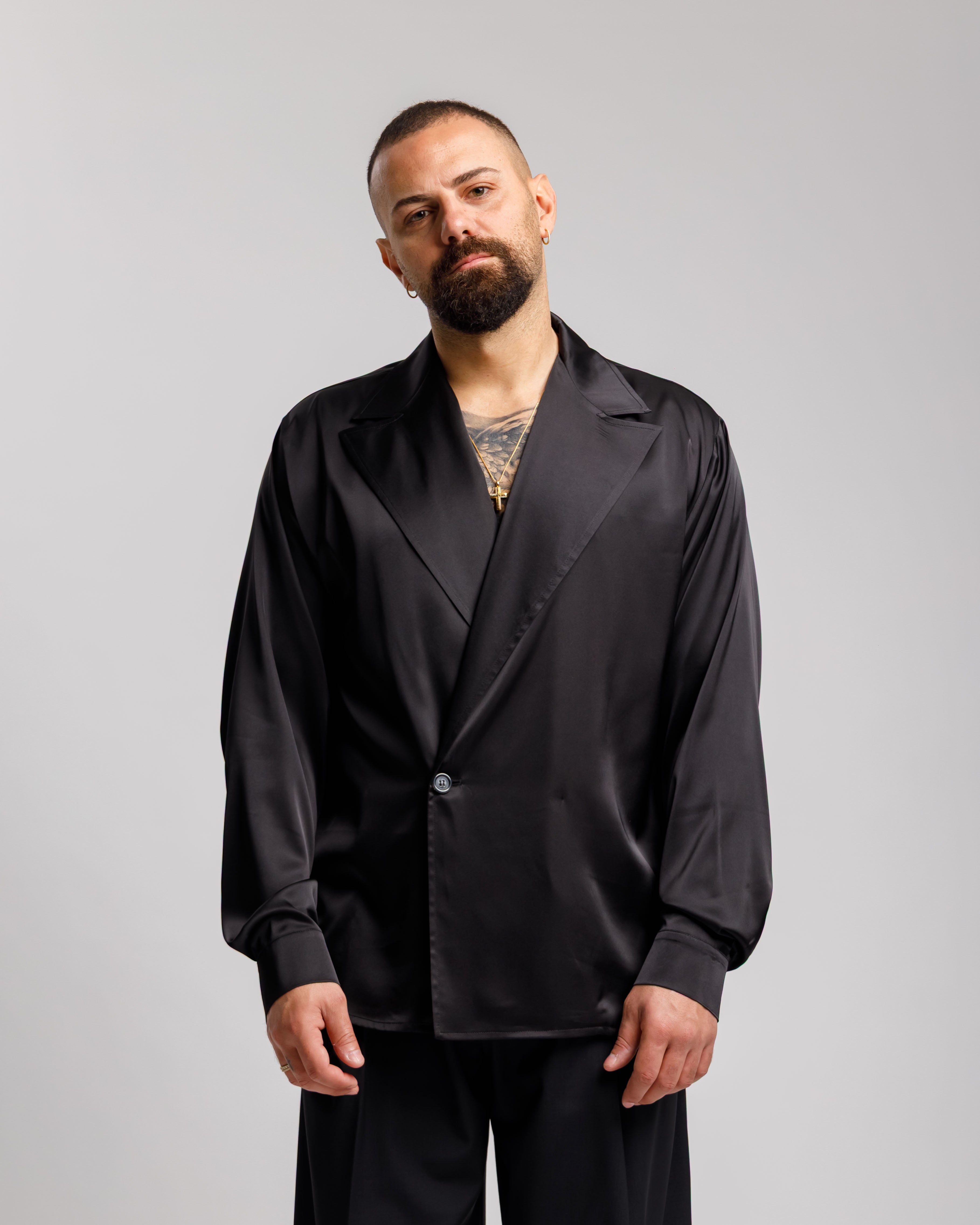 Camicia In Raso Con Rever Ampio - Ma1049 Nera