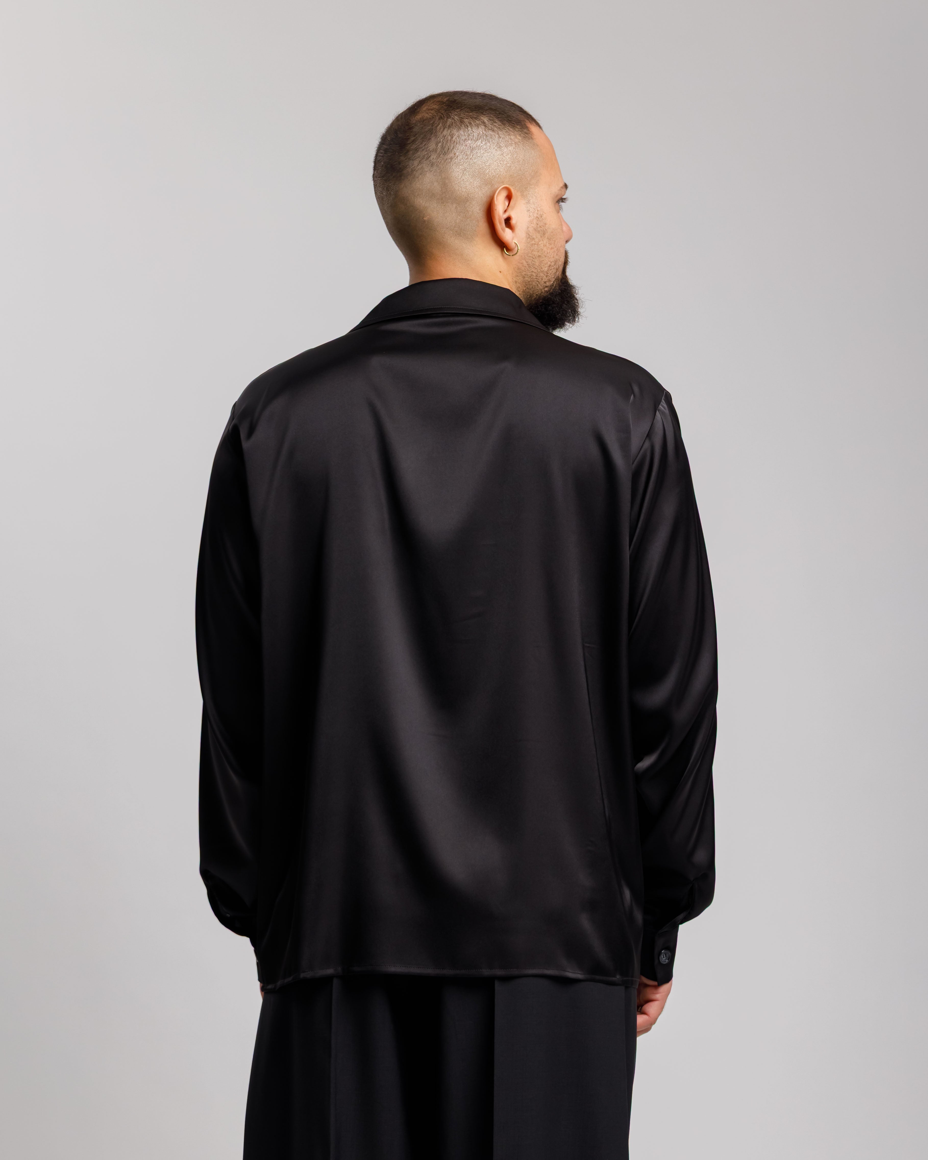Camicia In Raso Con Rever Ampio - Ma1049 Nera