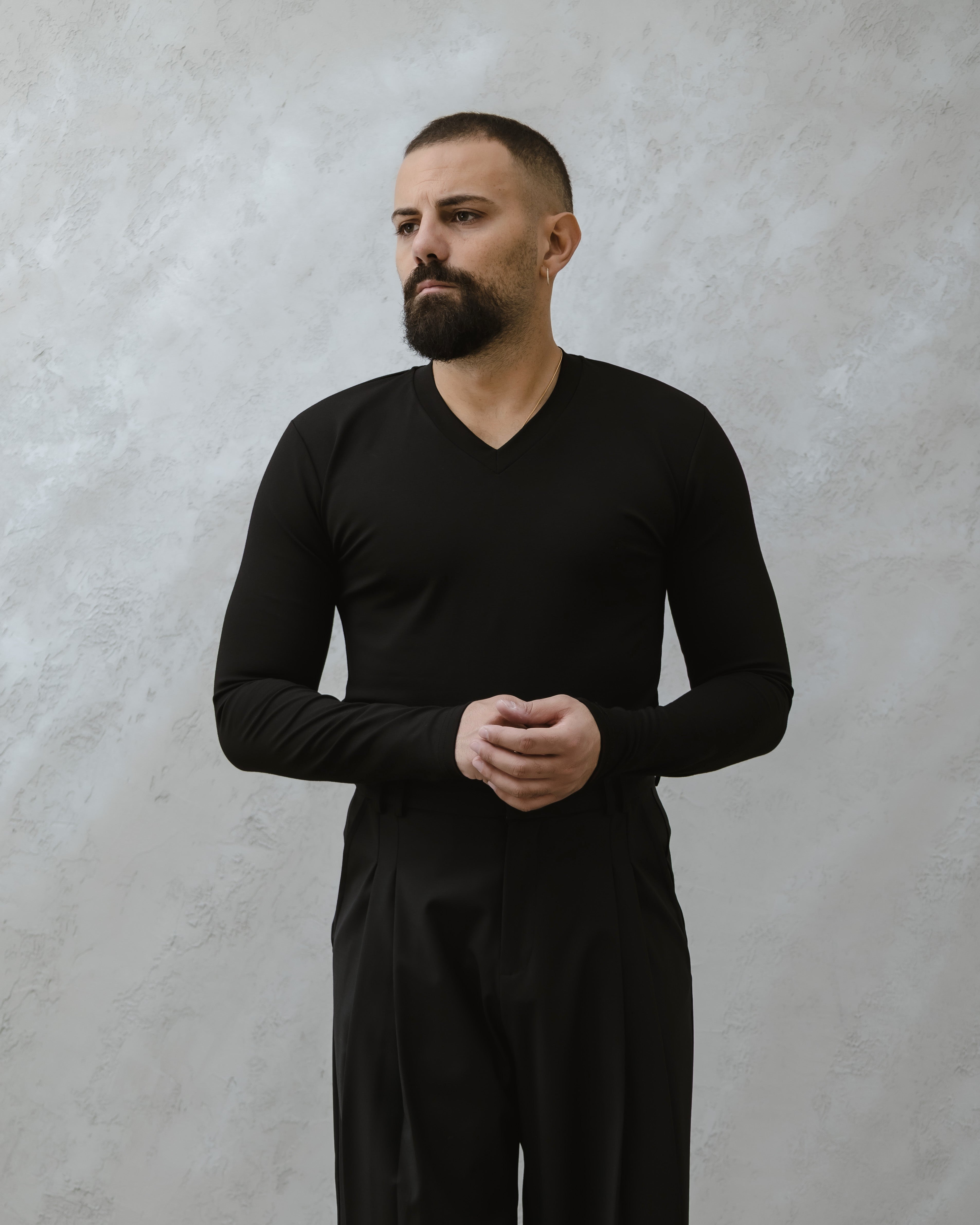 T-SHIRT PUNTO MILANO SCOLLO A V- MA1011PM NERO