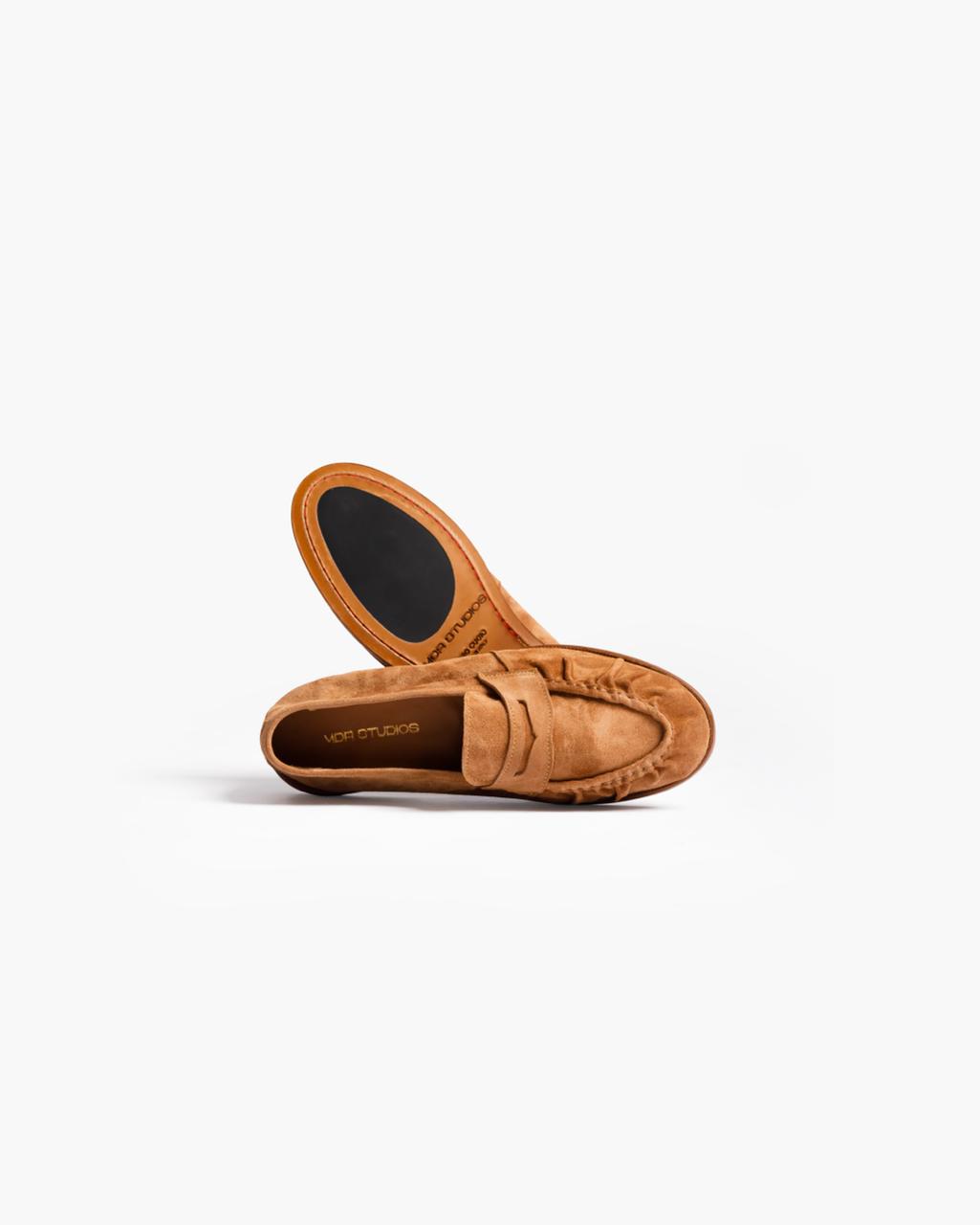 Mocassino in camoscio penny - CUOIO