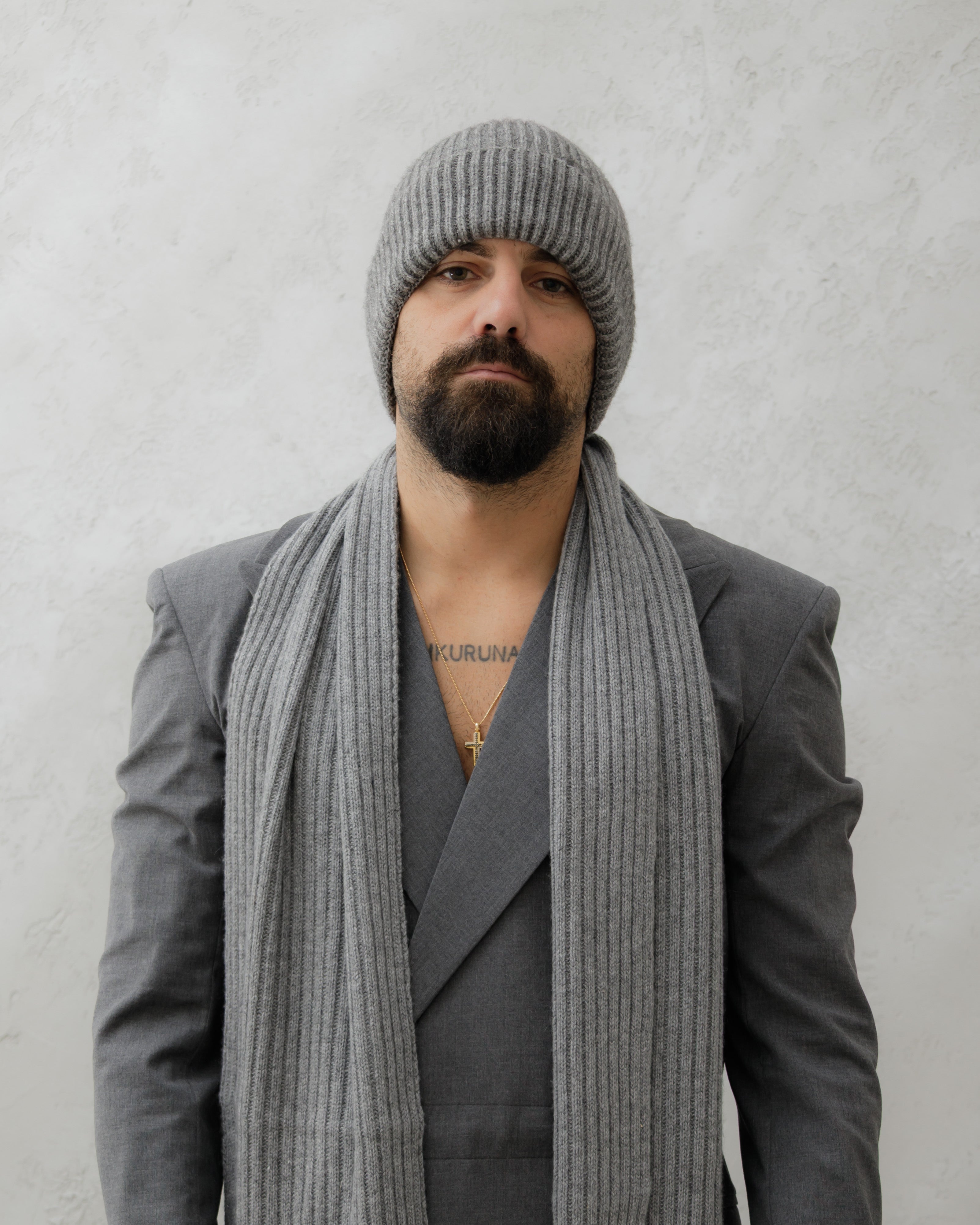 CAPPELLO IN LANA GRIGIO