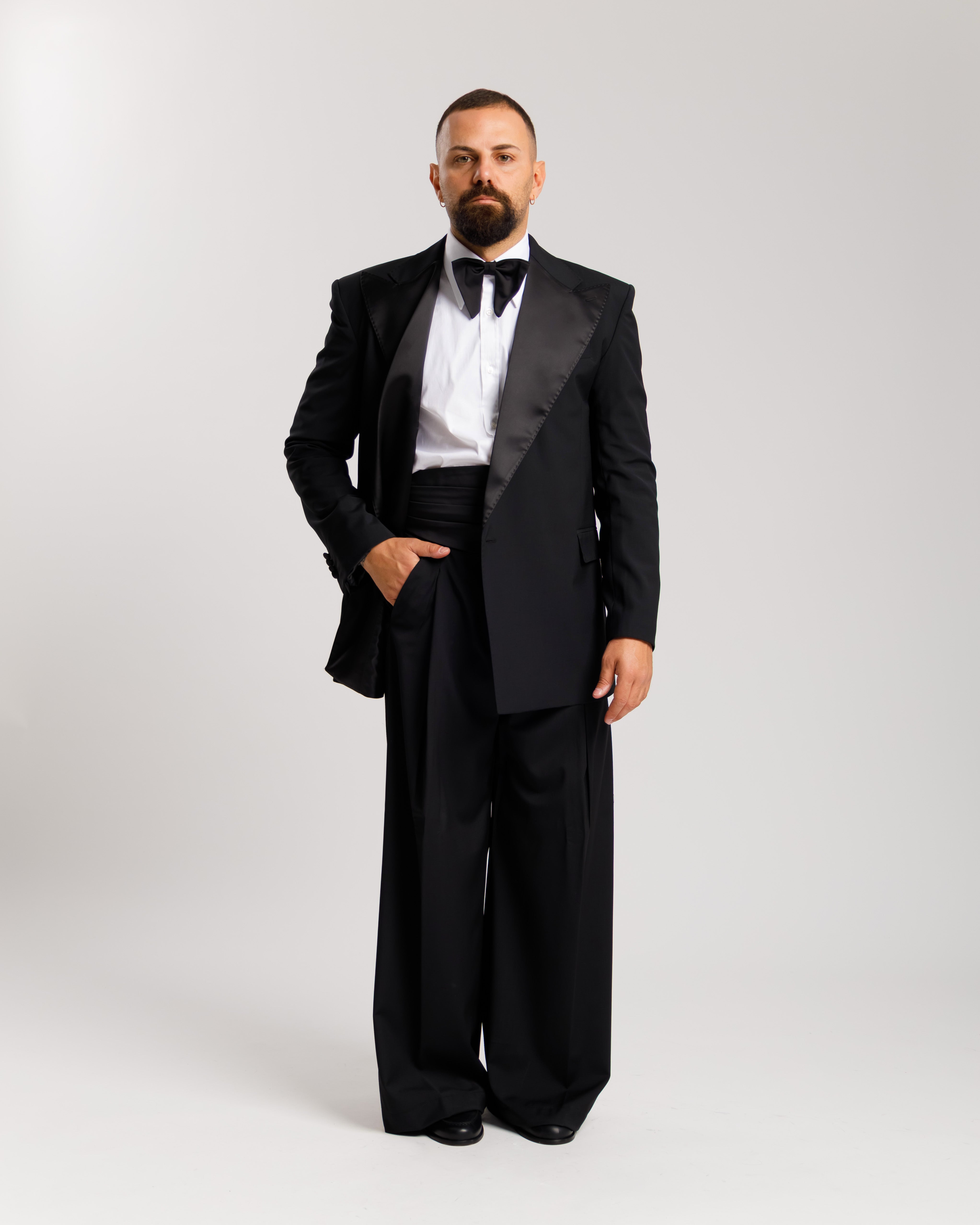 Pantaloni Wide Fit Smoking Ma-1043