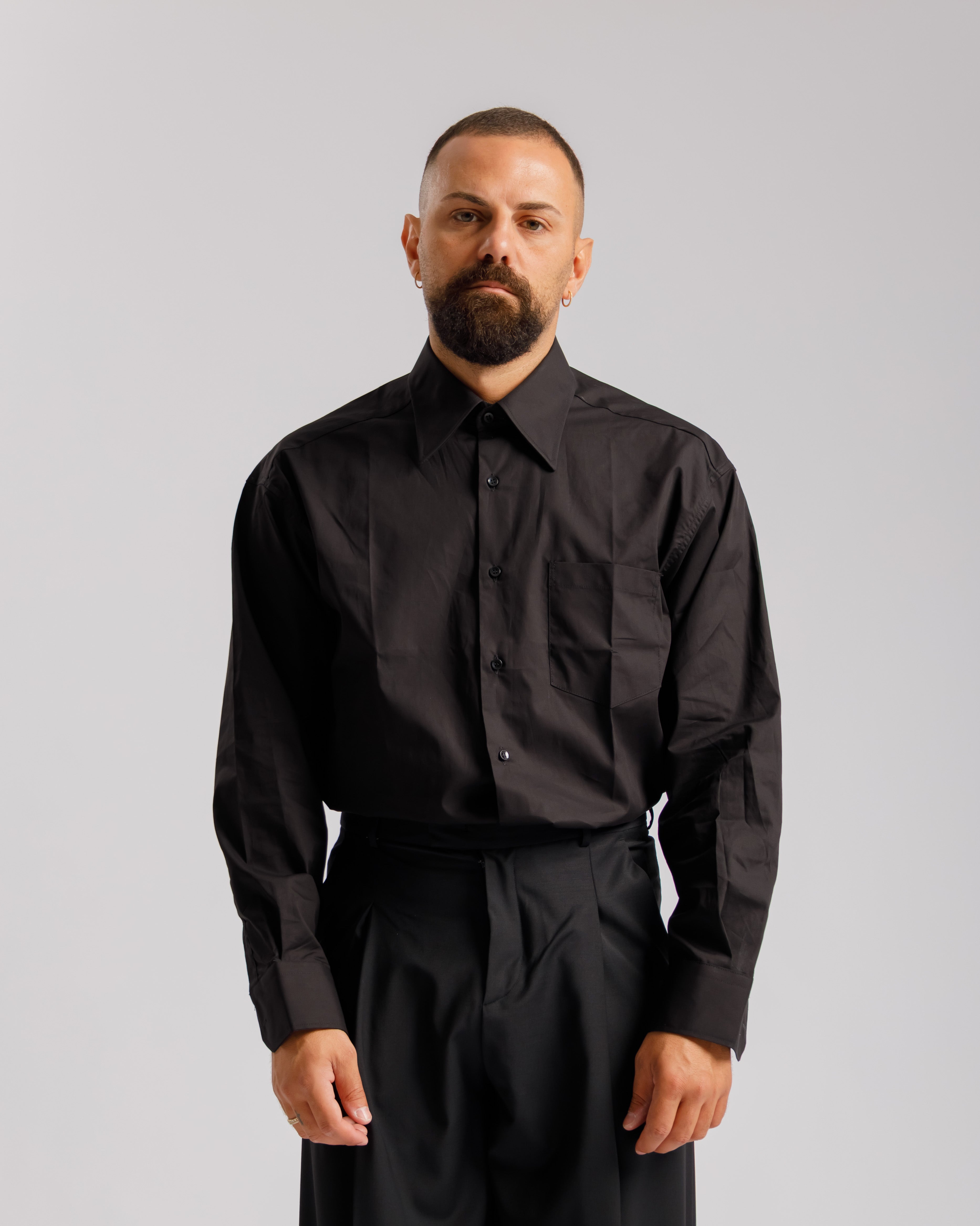 Camicia collo Italiano con tasca - NERA