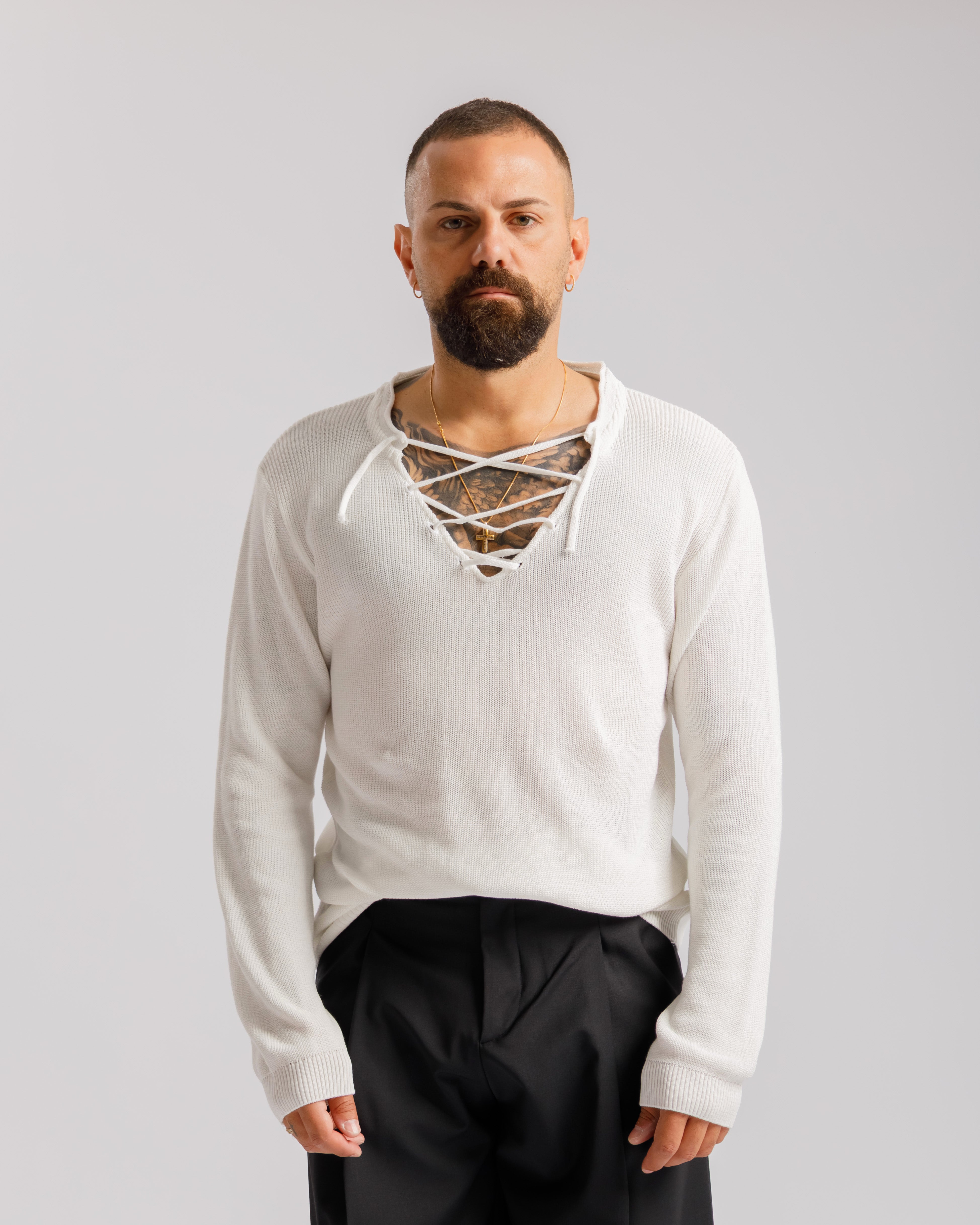 Maglia serafina con stringhe - CL600 panna