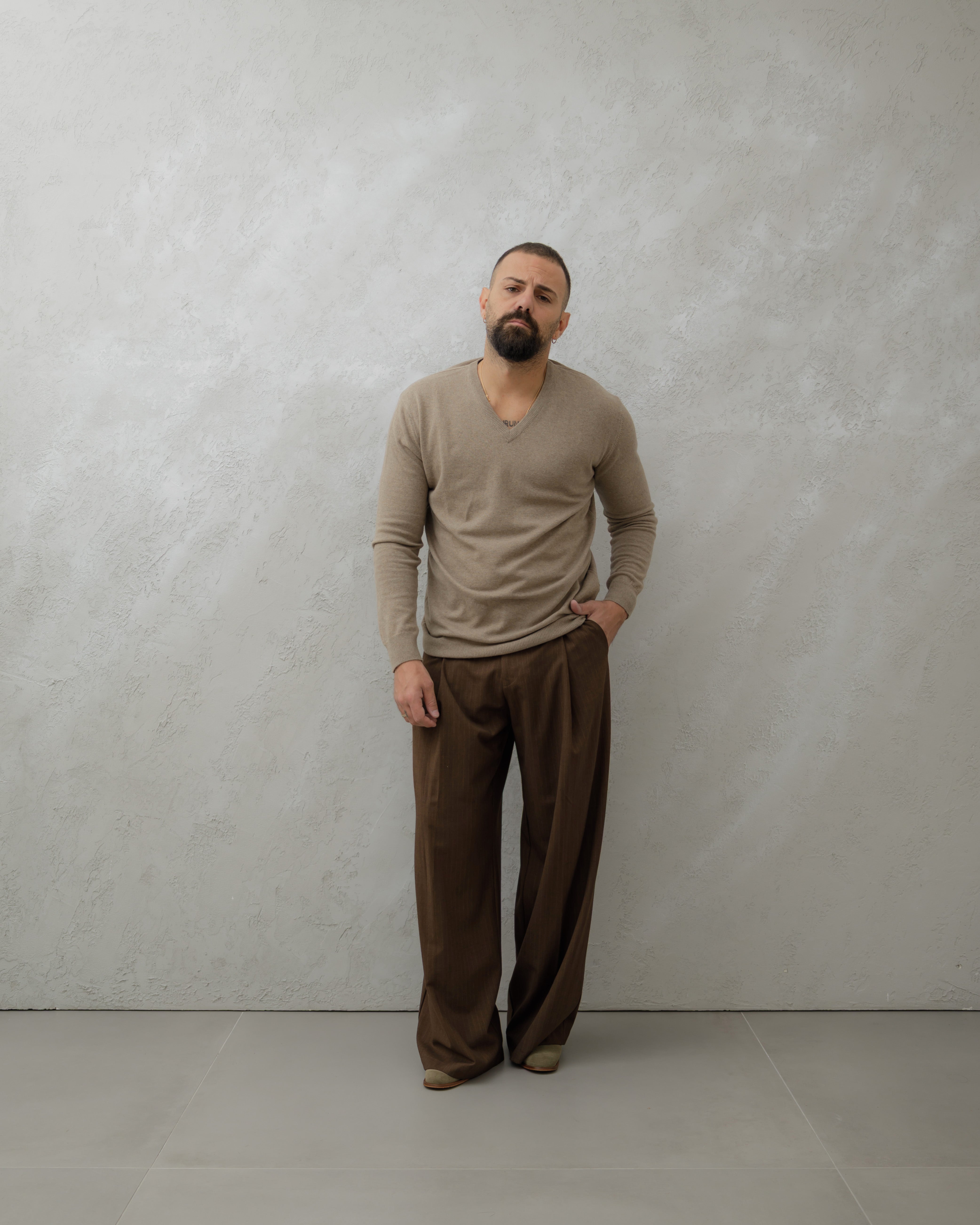 MAGLIA IN LANA SCOLLO V - MA7066 Beige