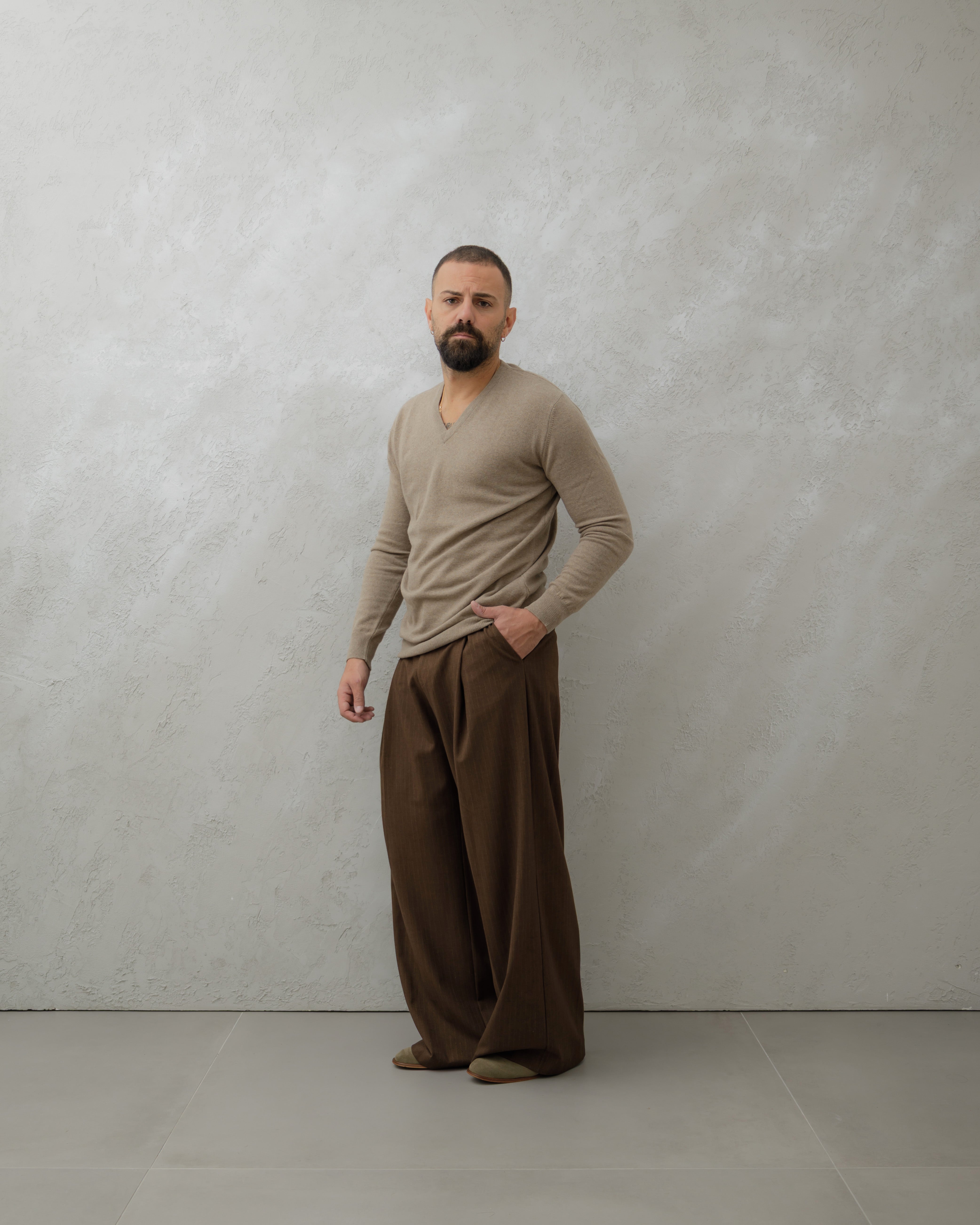 MAGLIA IN LANA SCOLLO V - MA7066 Beige