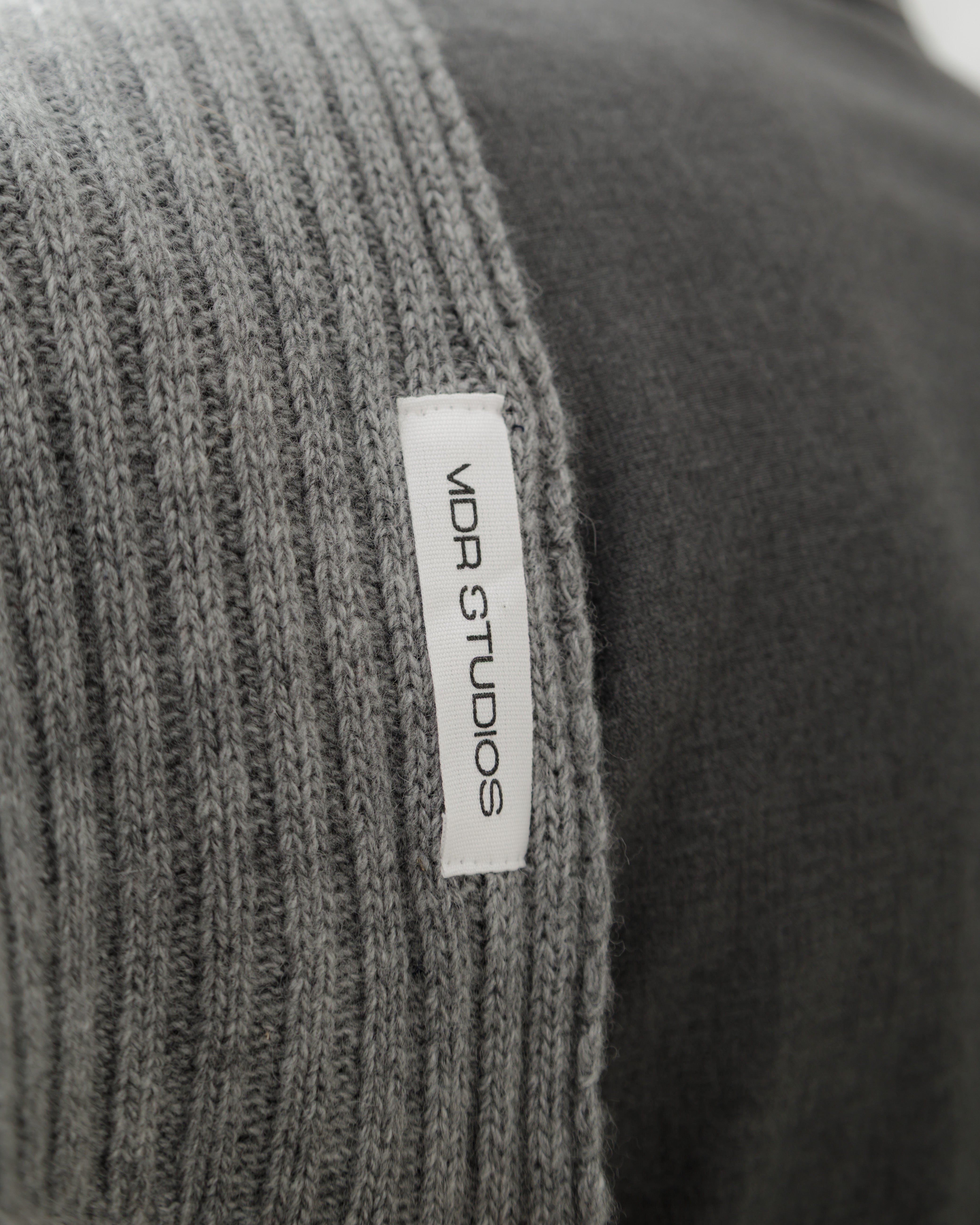 SCIARPONE IN LANA - SP8489 GRIGIO