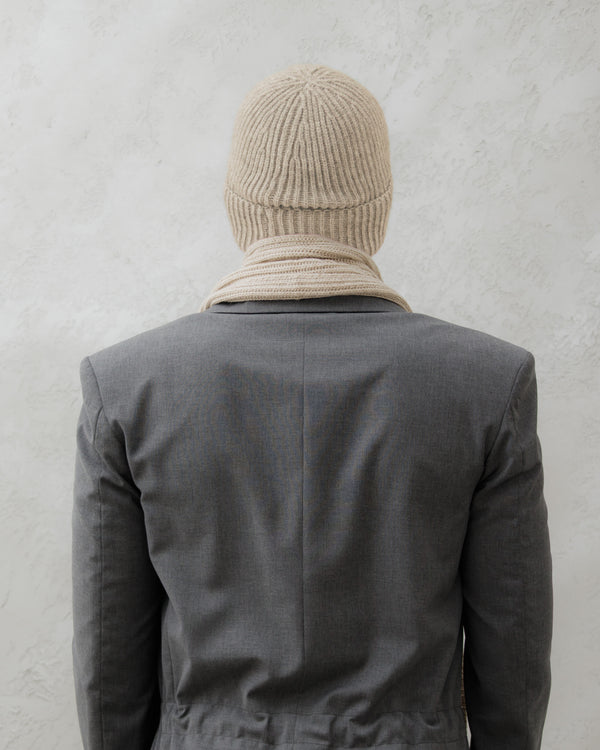 CAPPELLO IN LANA