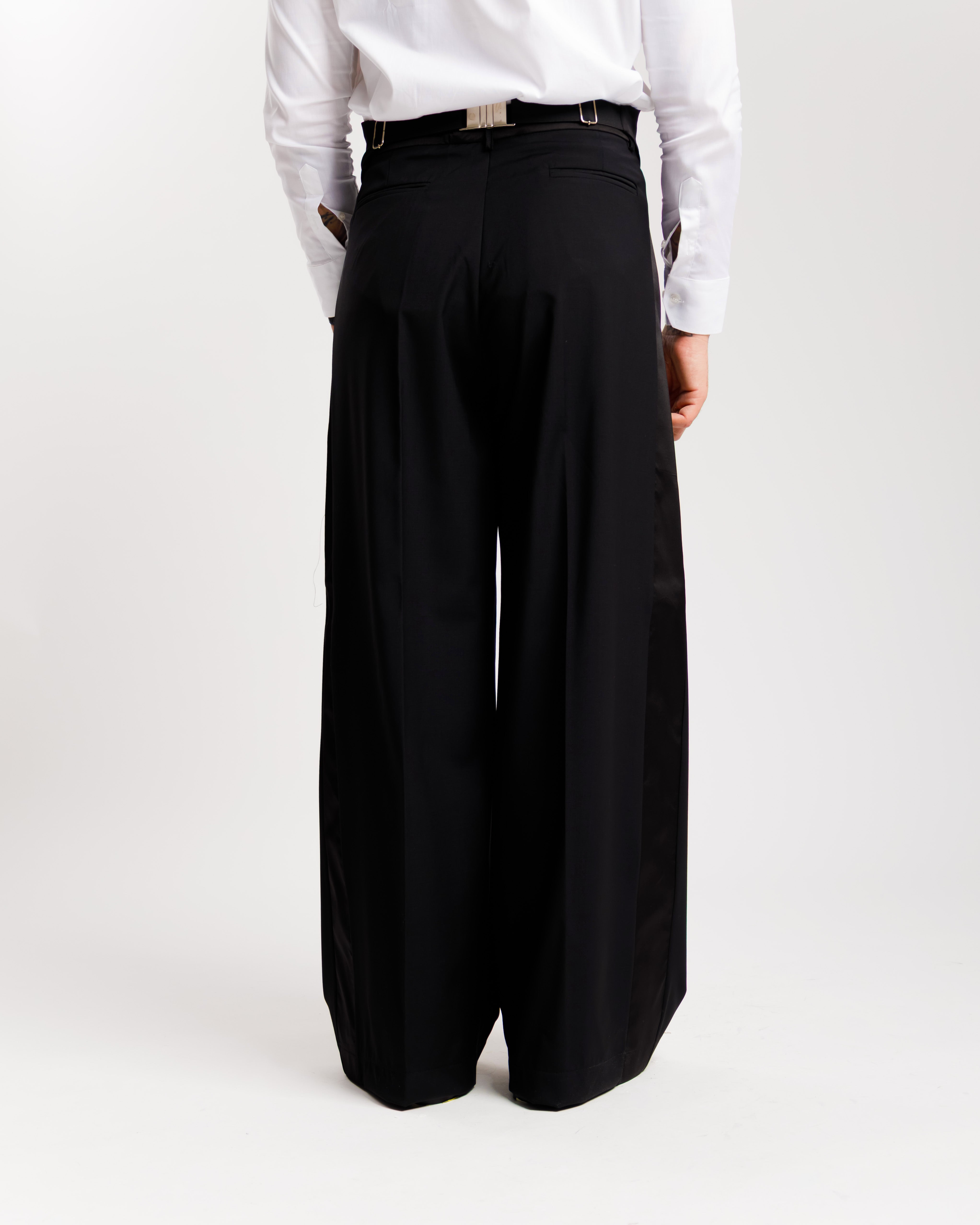 Pantaloni Wide Fit Smoking Ma-1043