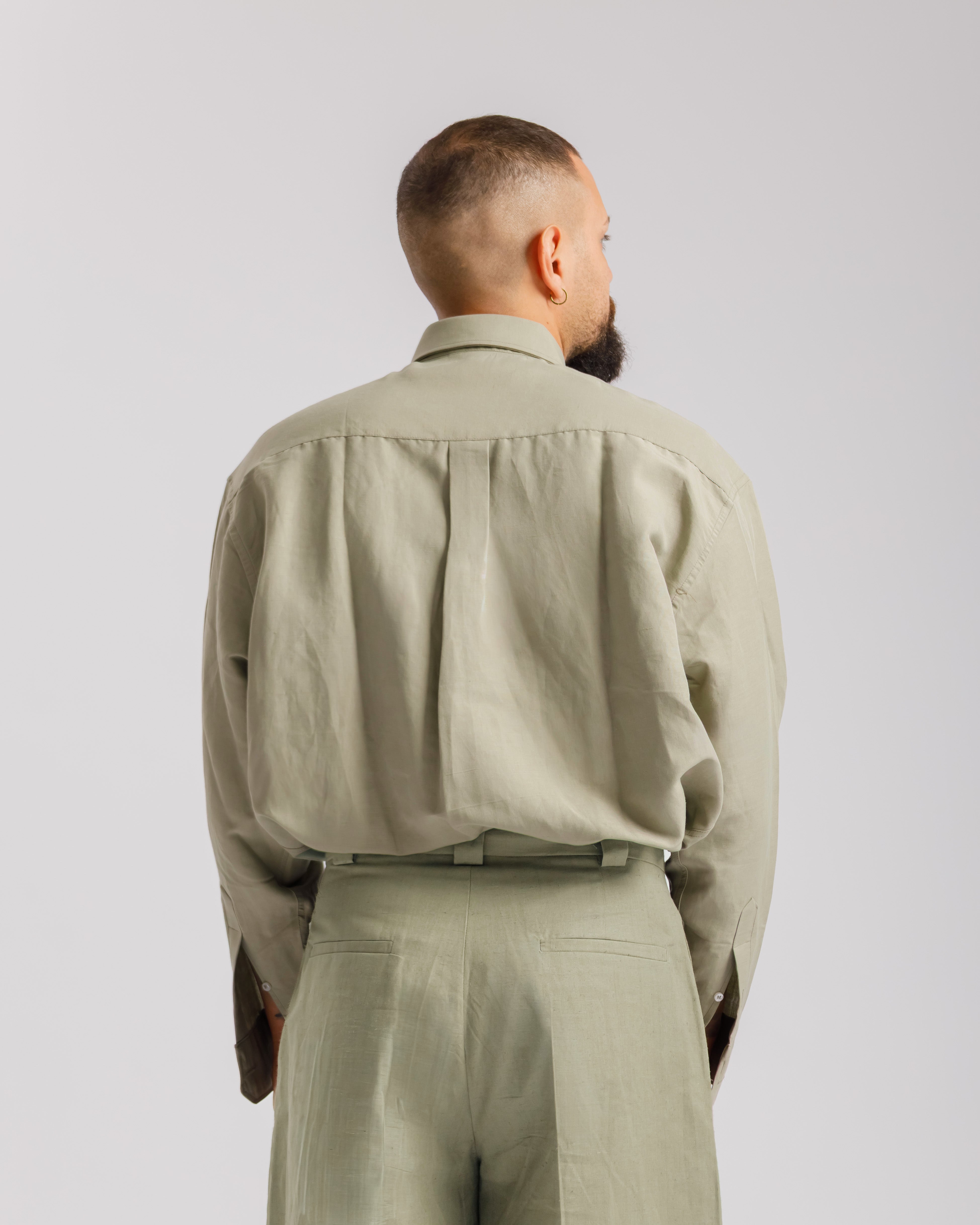 Camicia in lino collo Italiano  - salvia