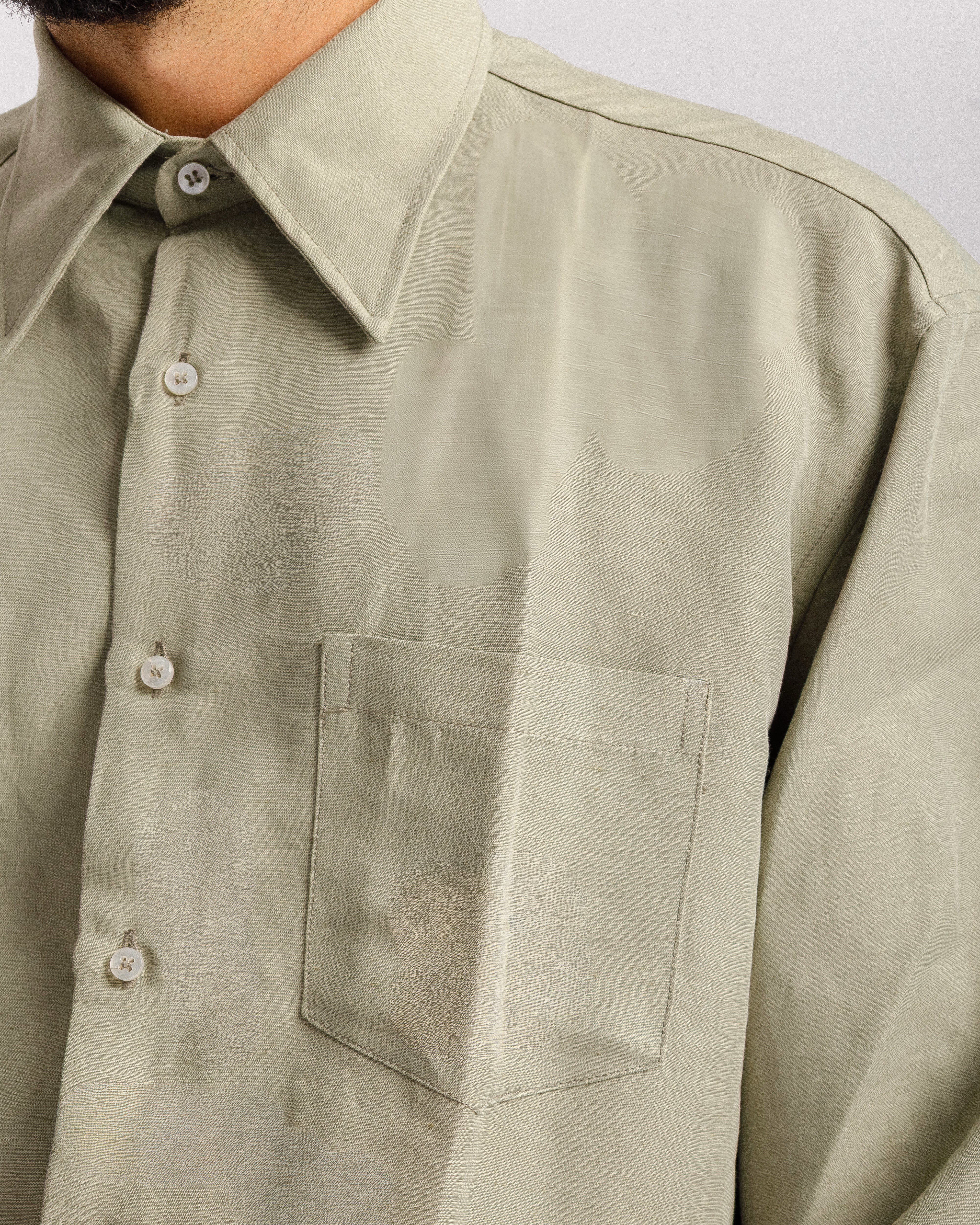 Camicia in lino collo Italiano  - salvia