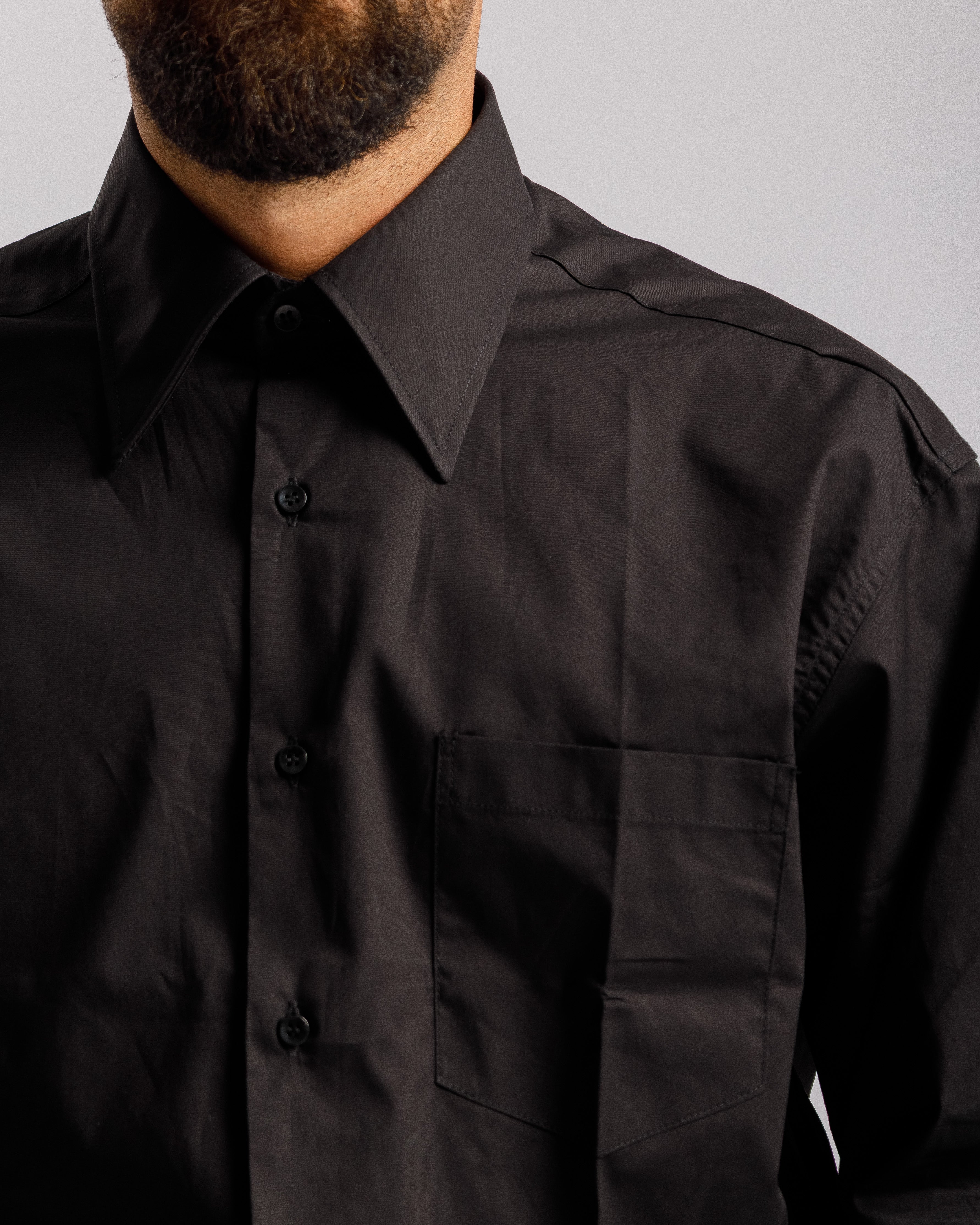 Camicia collo Italiano con tasca - NERA