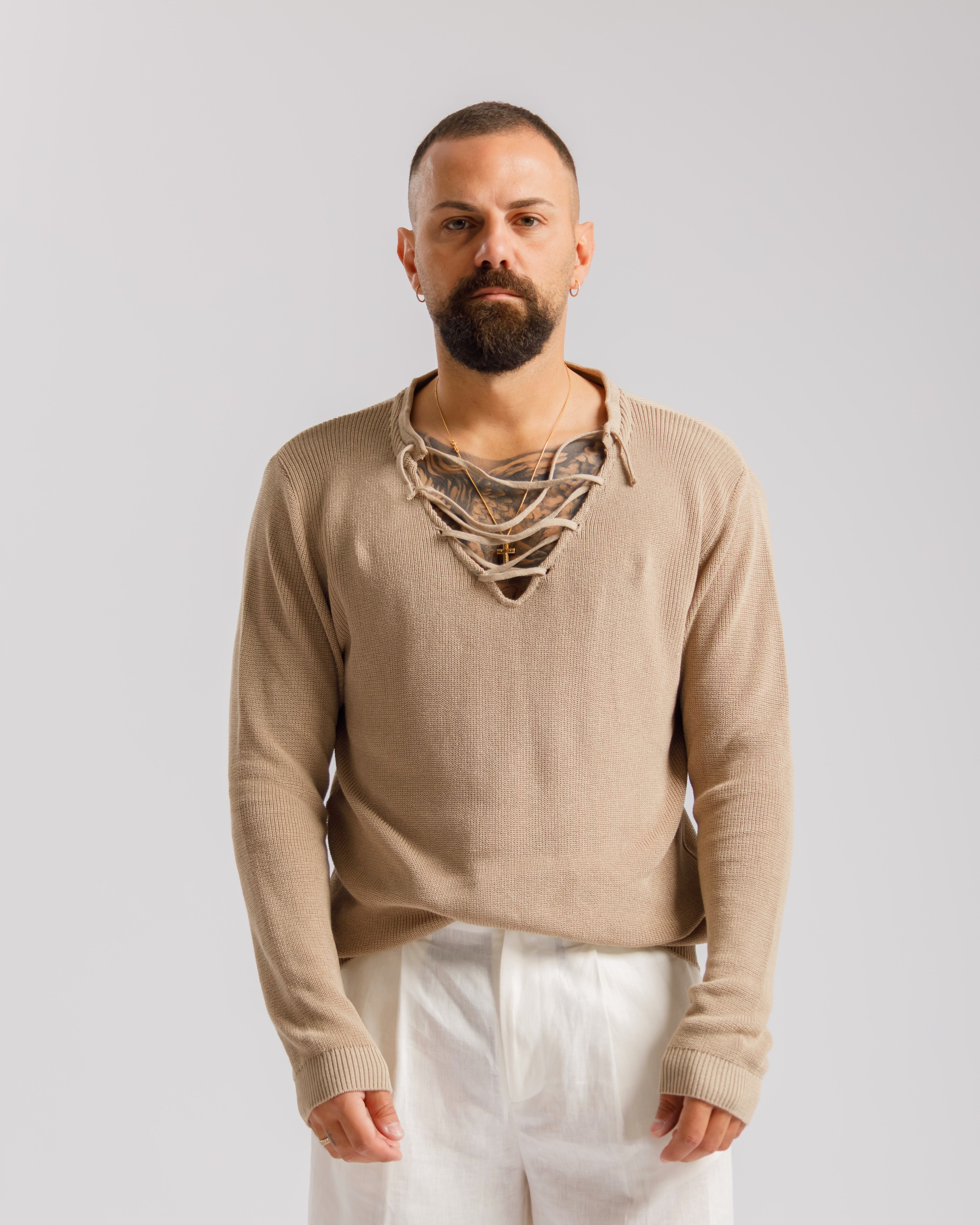 Maglia serafina con stringhe - CL600 sabbia