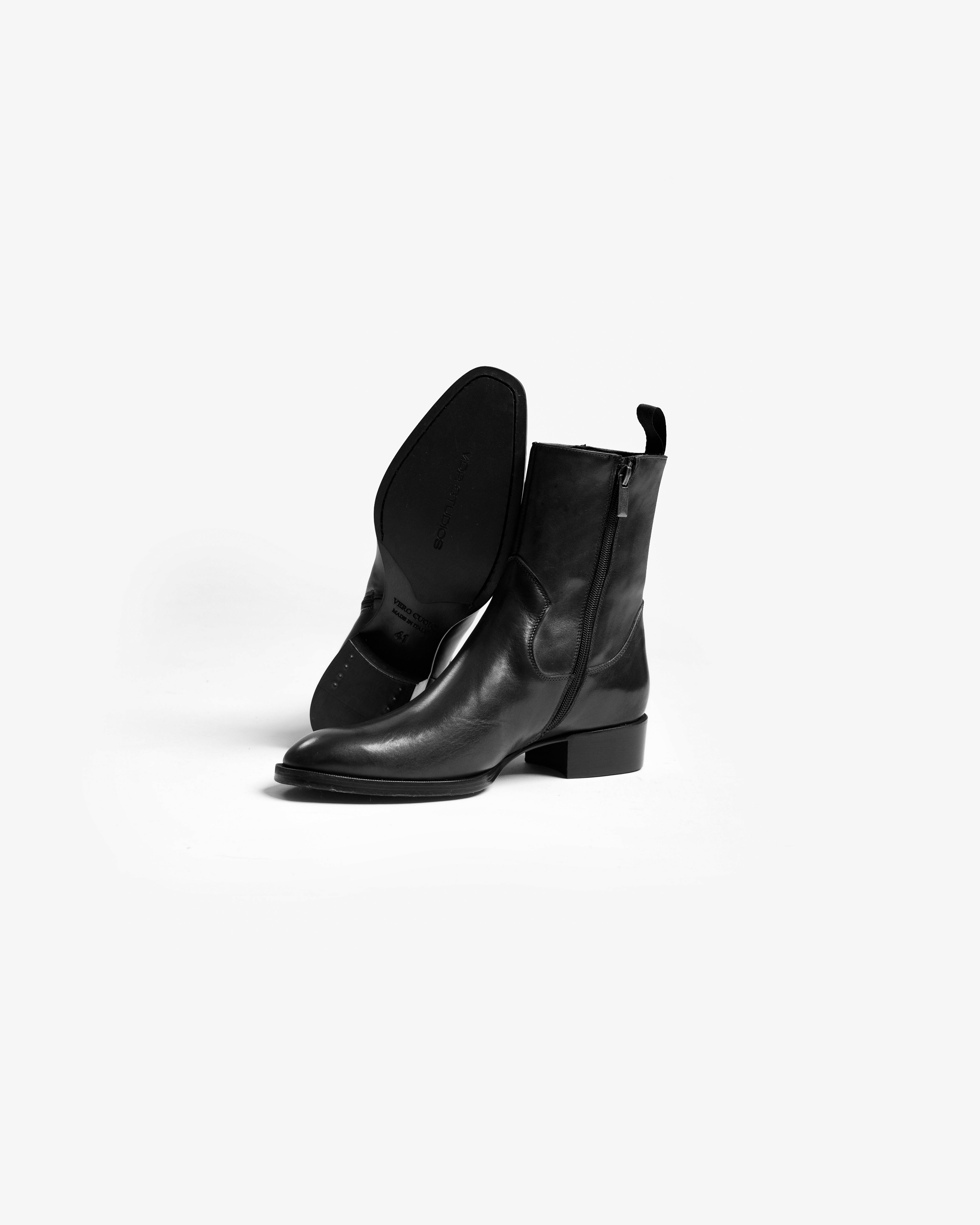 Stivale In Pelle  - Nero